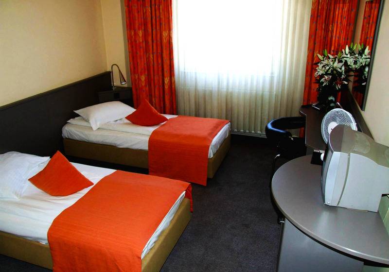 キングサイズベッドのスタンダードルーム, Jw Marriott Hotel Riyadh