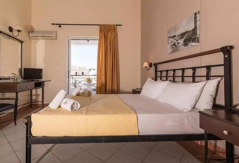 اتاق استاندارد با چشمانداز استخر, Maistrali Hotel Zante