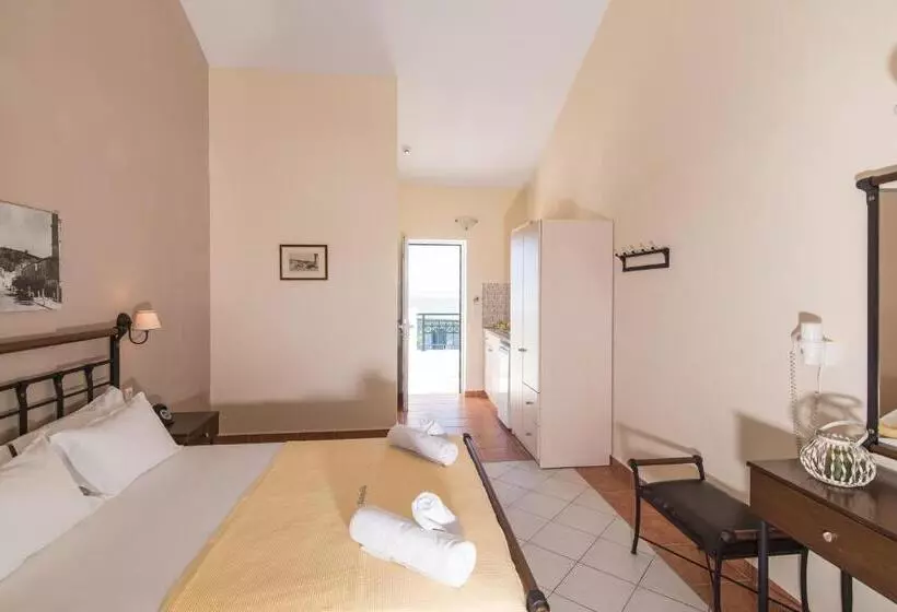 اتاق استاندارد با چشمانداز استخر, Maistrali Hotel Zante