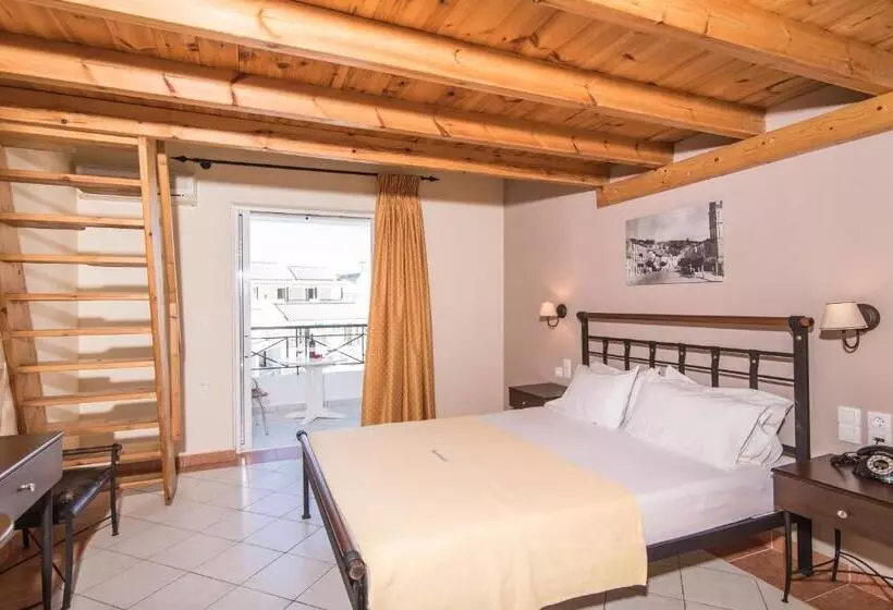 اتاق خانوادگی با چشمانداز استخر, Maistrali Hotel Zante