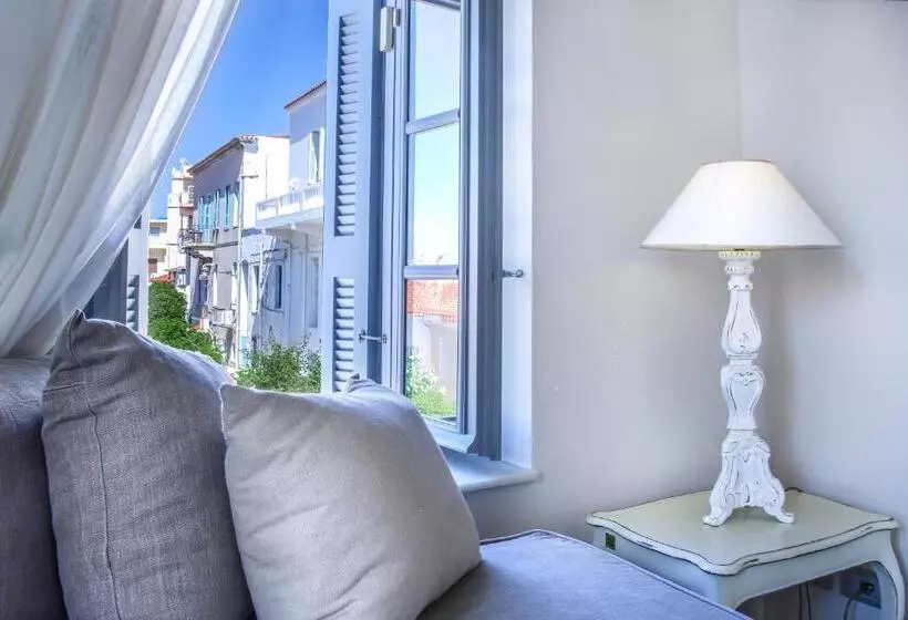 سوییت, Micra Anglia Boutique Hotel & Spa