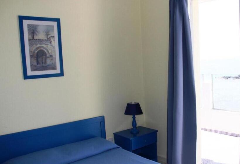 סטודיו סופריור עם נוף לים, Paphinia Seaview Apartments