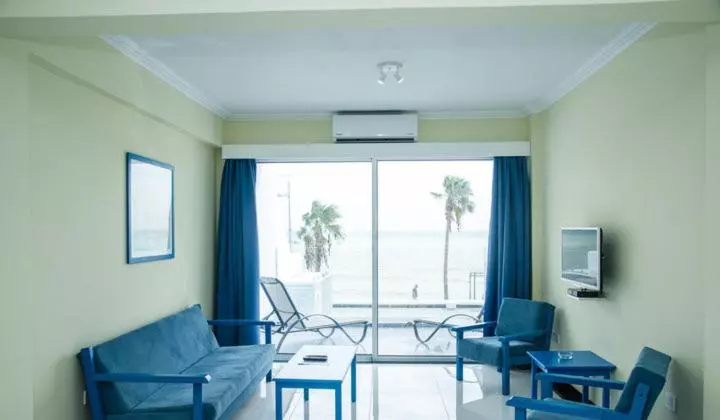 آپارتمان ممتاز دوخوابه رو به دریا, Paphinia Seaview Apartments