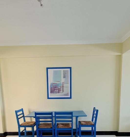 オーシャンビューの１ベッドルームデラックスアパート, Paphinia Seaview Apartments