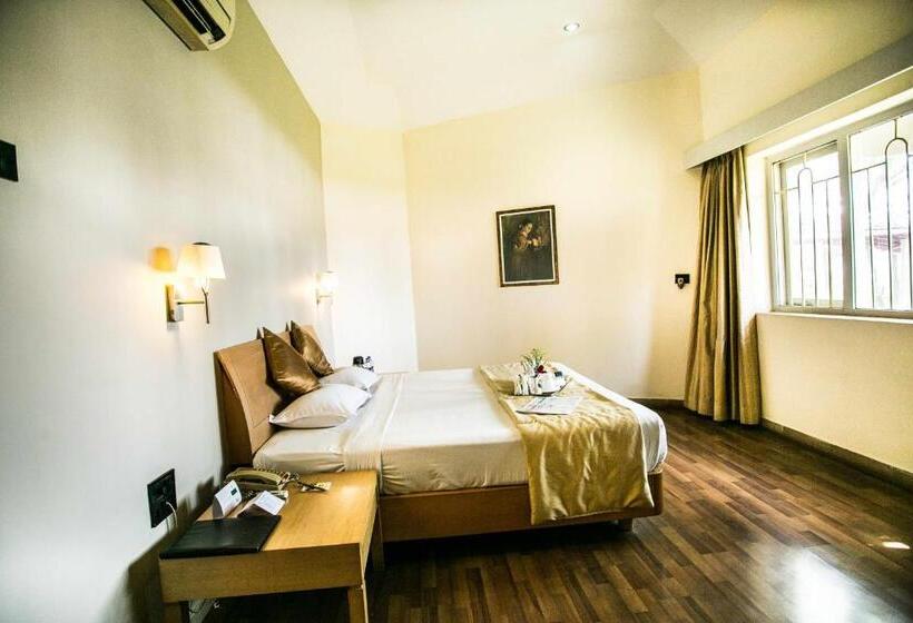 Номер Deluxe, Ras By Treat Resorts, Silvassa
