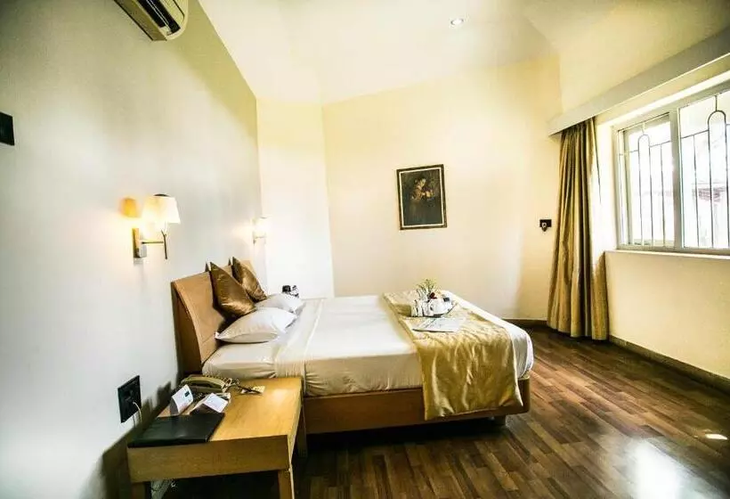 デラックスルーム, Ras By Treat Resorts, Silvassa