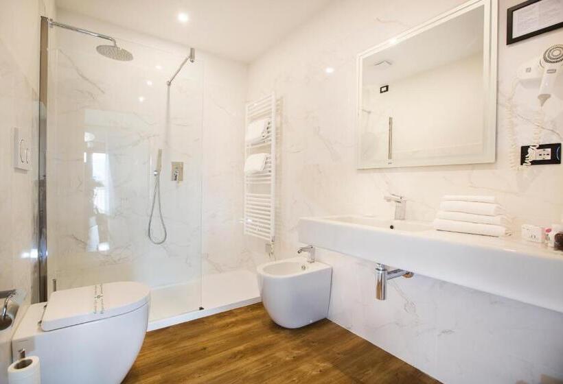 اتاق خانوادگی, La Gustea Hotel & Cucina