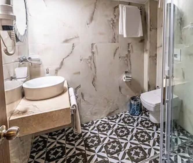Номер Стандарт Трехместный, Assos Kervansaray Hotel   Special Class