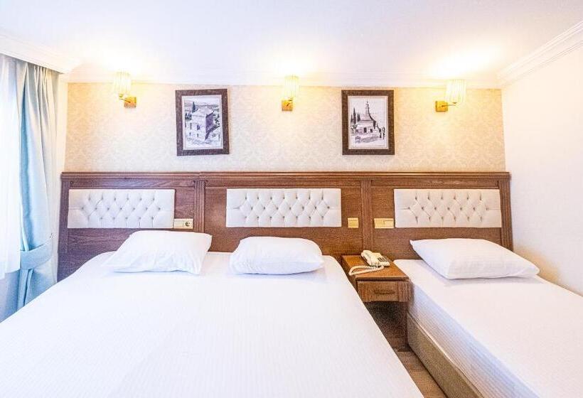 חדר סטנדרט לשלושה, Assos Kervansaray Hotel Special Class