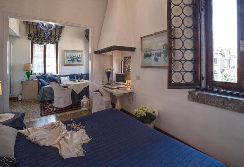 اتاق استاندارد چهار تخته, Ca' Della Corte