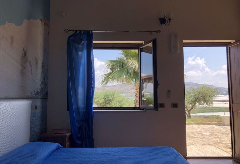 Четырехместный Номер Стандарт, Villa Alisia