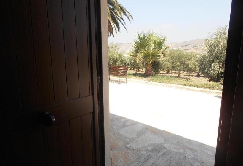 Четырехместный Номер Стандарт, Villa Alisia
