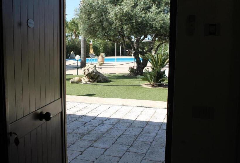 Люкс с гидромассажем, Villa Alisia