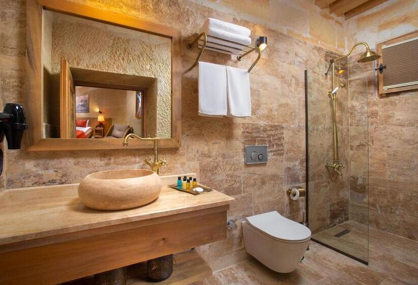 اتاق سوپریور, Ayazma Cave