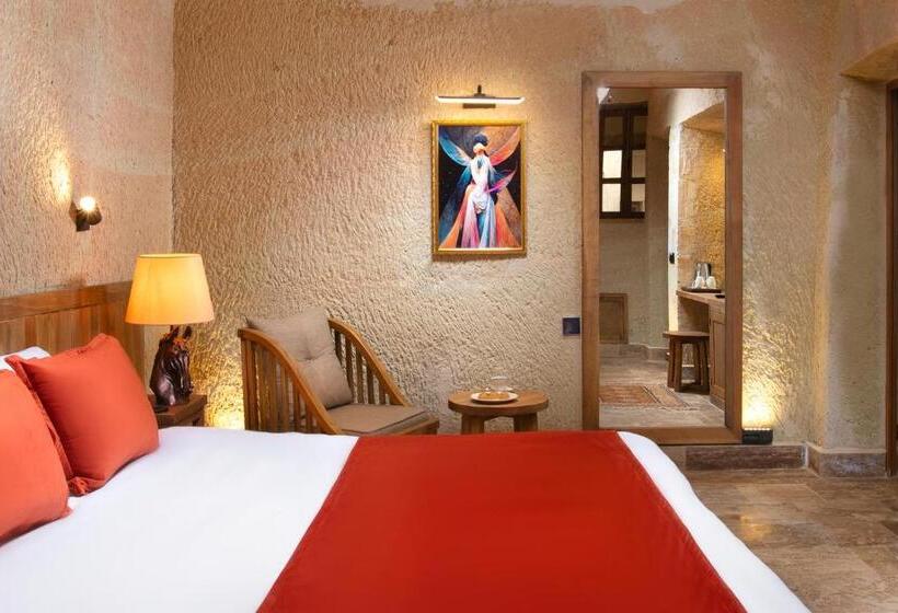 اتاق سوپریور, Ayazma Cave