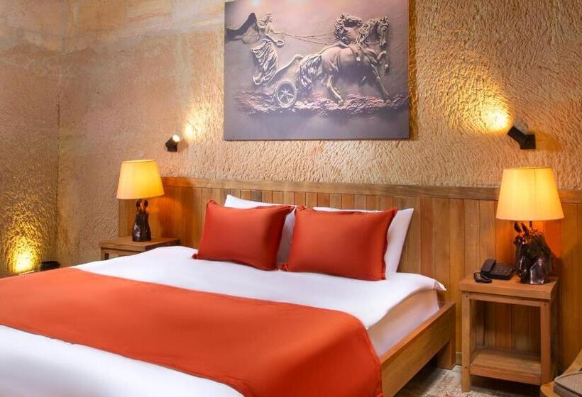 اتاق سوپریور, Ayazma Cave