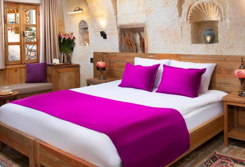 اتاق استاندارد, Ayazma Cave