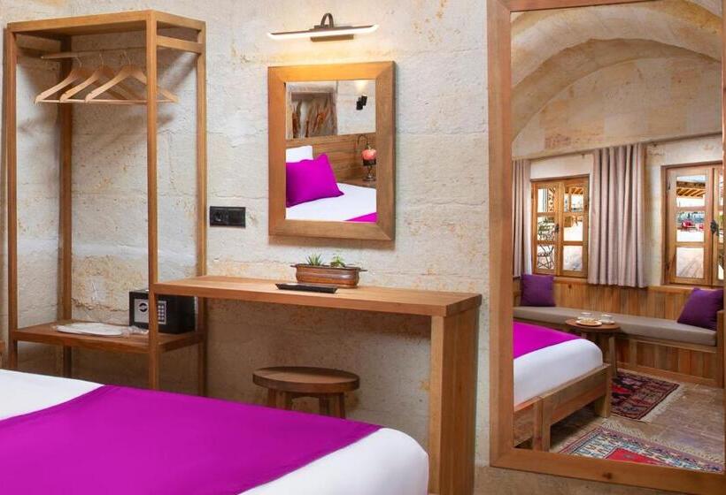 اتاق استاندارد, Ayazma Cave