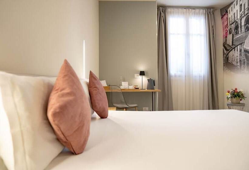 Chambre Deluxe, Avenue Boutique