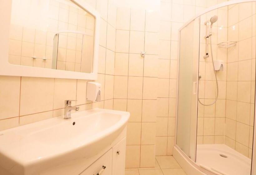 آپارتمان 1 خوابه, Black Sea Bugaz