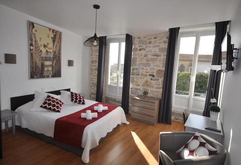 Номер Комфорт, Cote Basque