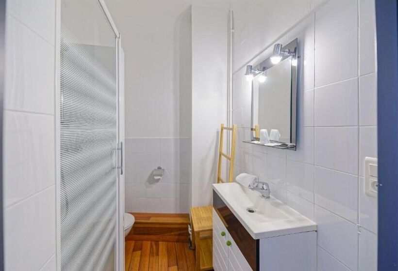 Семейный Номер, Cote Basque