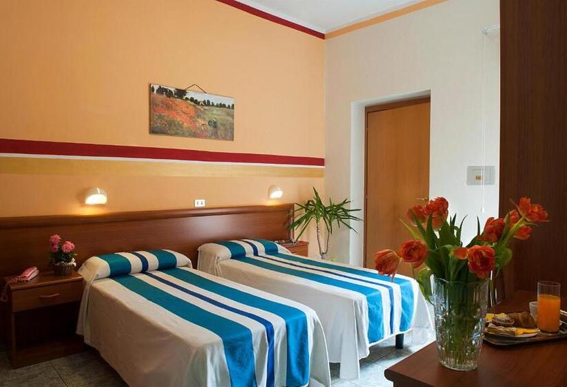 اتاق استاندارد سه نفره, Dolly