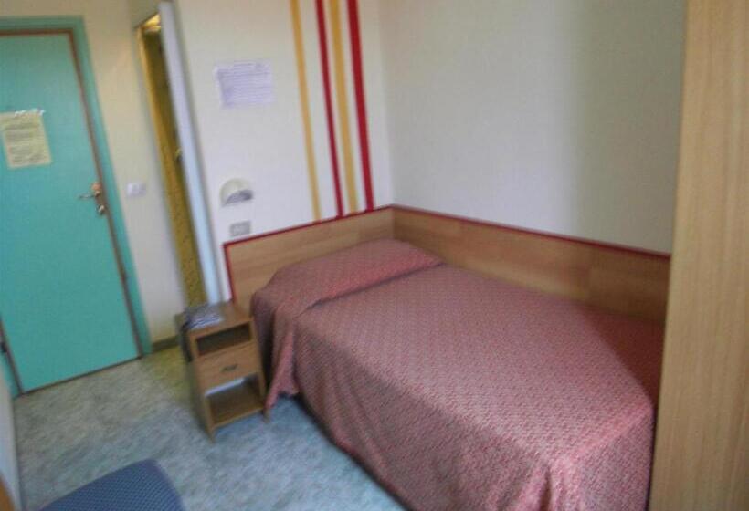Quarto standart individual, Dolly