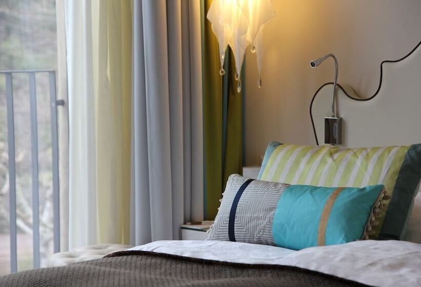 سوییت, Giardino Lago