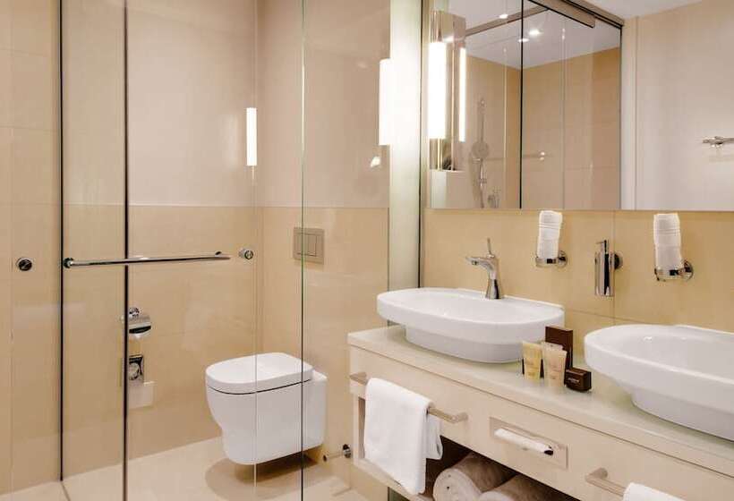 سوییت, Giardino Lago