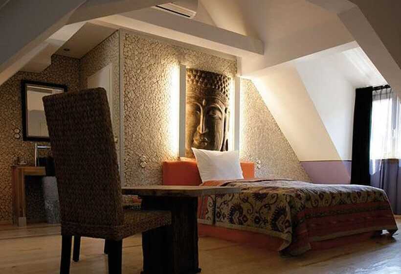 スーペリアールーム, Hip