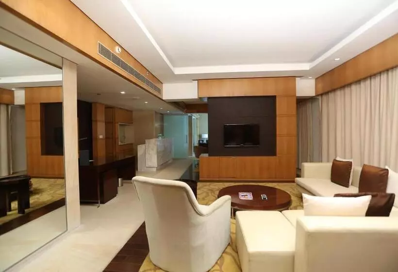 スイート, Hyatt Regency Chennai