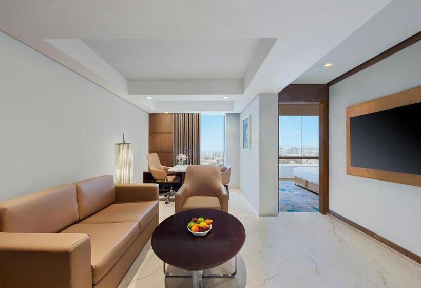 带大床的套房, Hyatt Regency Chennai