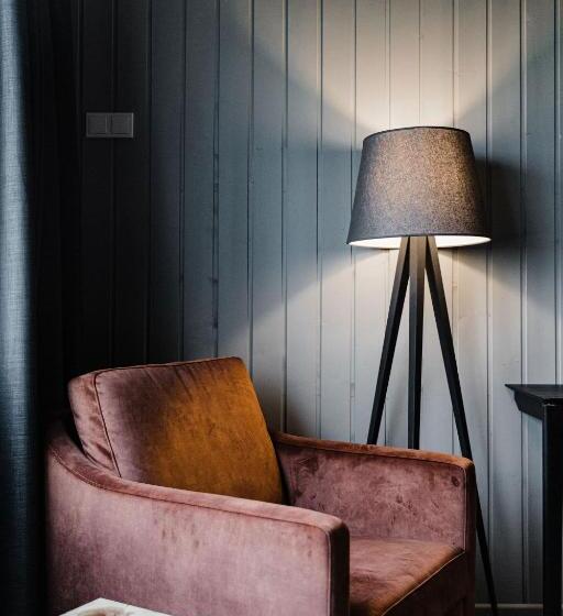 اتاق استاندارد سه نفره, Katla By Keahotels