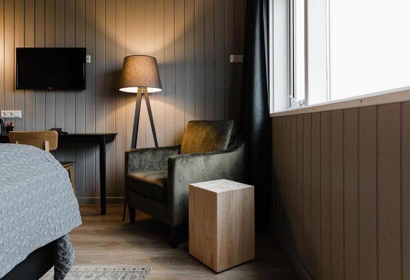 اتاق استاندارد سه نفره, Katla By Keahotels