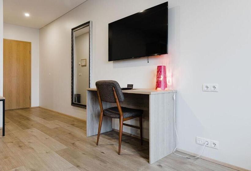 اتاق سوپریور سه تخته, Katla By Keahotels