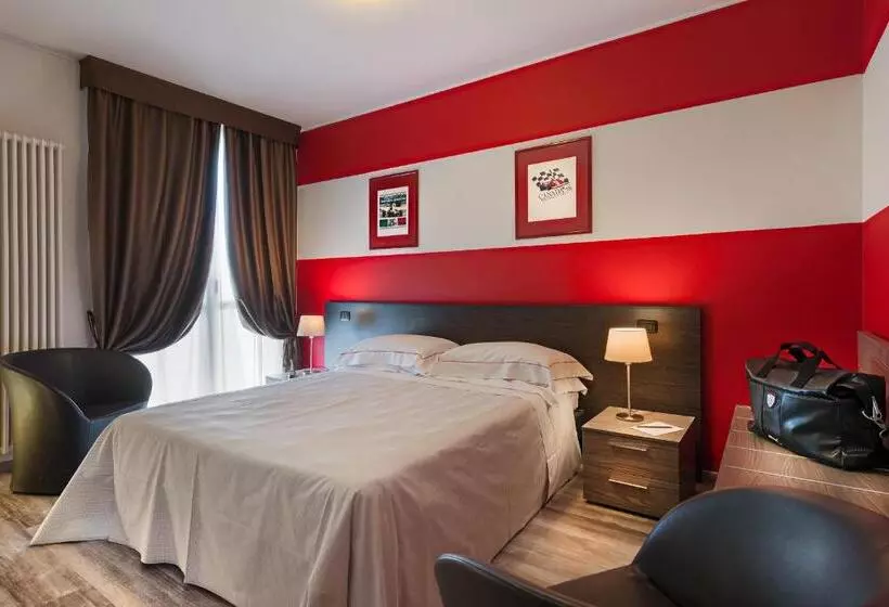 スタンダード4人部屋, Maranello Village