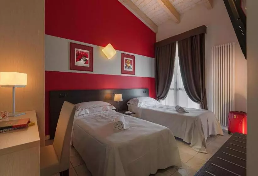 スタンダード4人部屋, Maranello Village