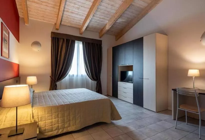 1ベッドルームアパートメント, Maranello Village
