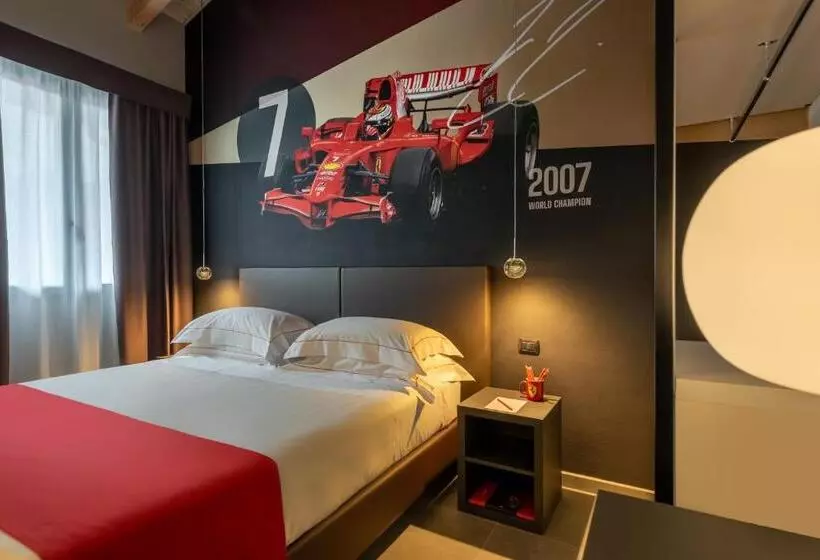 デラックストリプルルーム, Maranello Village
