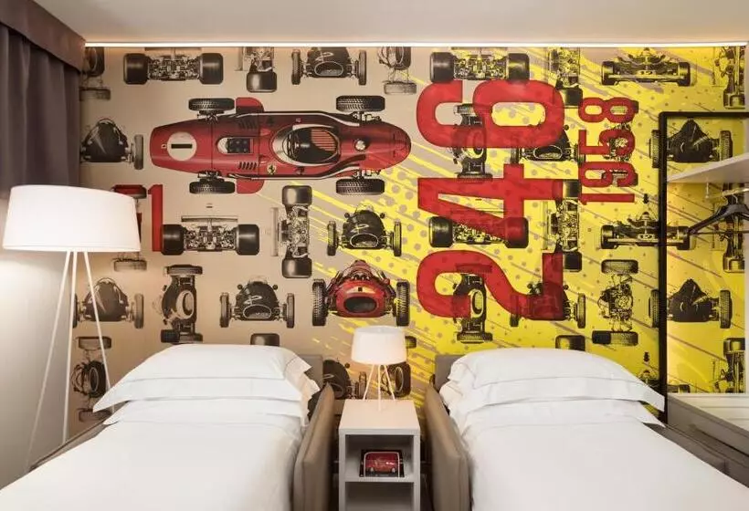 デラックストリプルルーム, Maranello Village