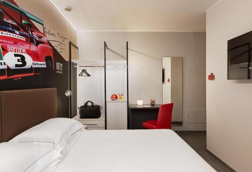 디럭스 룸, Maranello Village