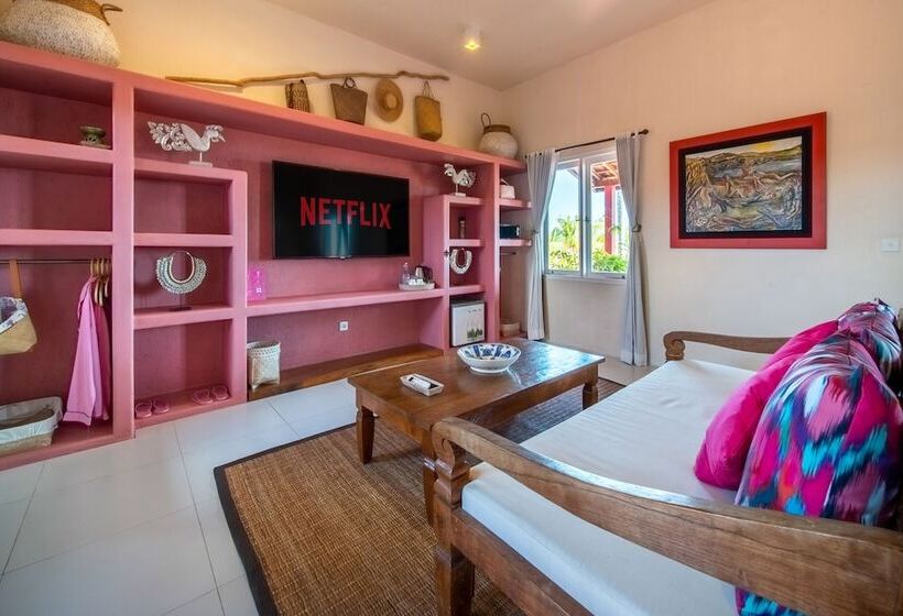 Номер Стандарт, Pinkcoco Uluwatu Constant Surprises & For Cool Adults Only