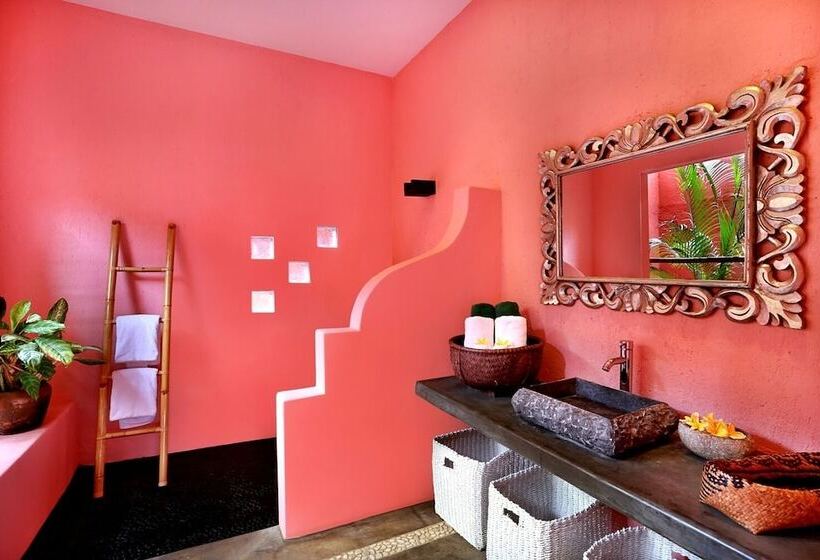 Номер Стандарт Внутренний, Pinkcoco Uluwatu Constant Surprises & For Cool Adults Only