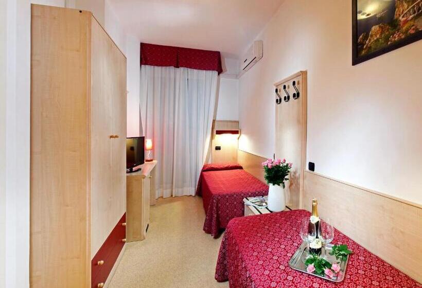 Standard-huone, Regina