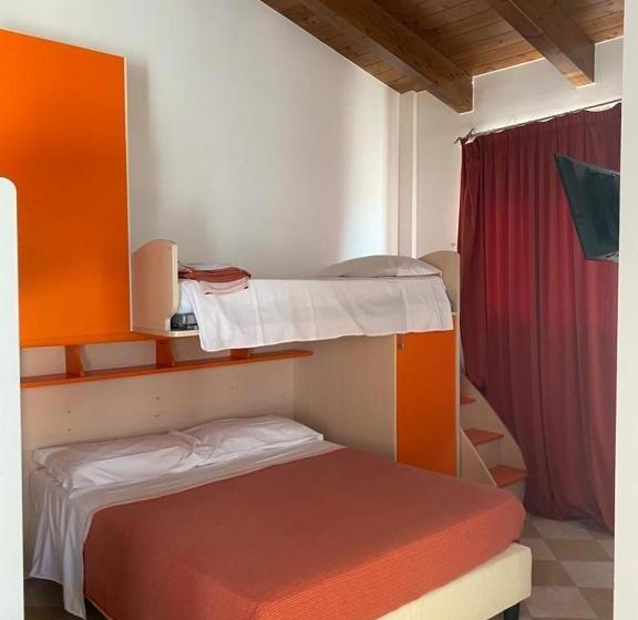 اتاق استاندارد سه نفره, Ristorante Casa Rossa