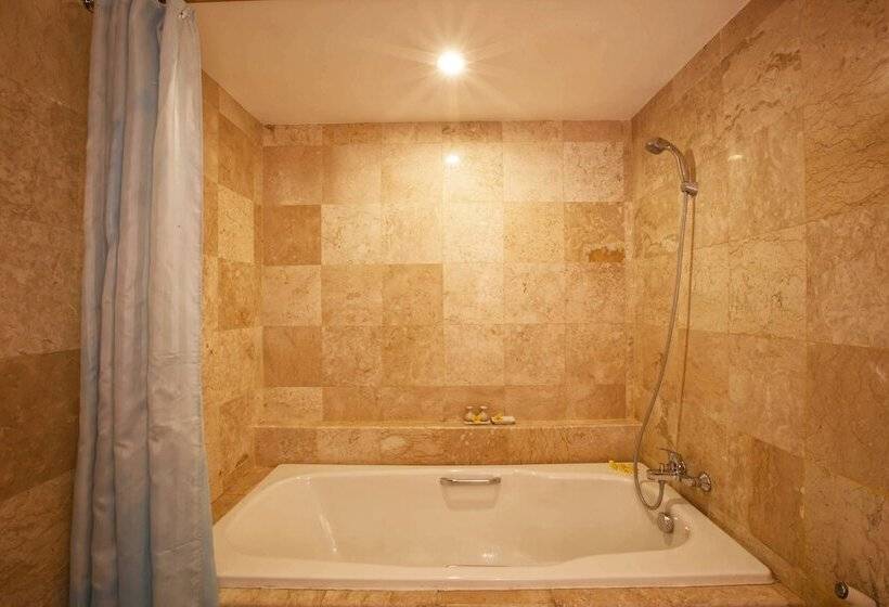 Апартаменты Deluxe 1 Спальня, Royal Regantris Kuta