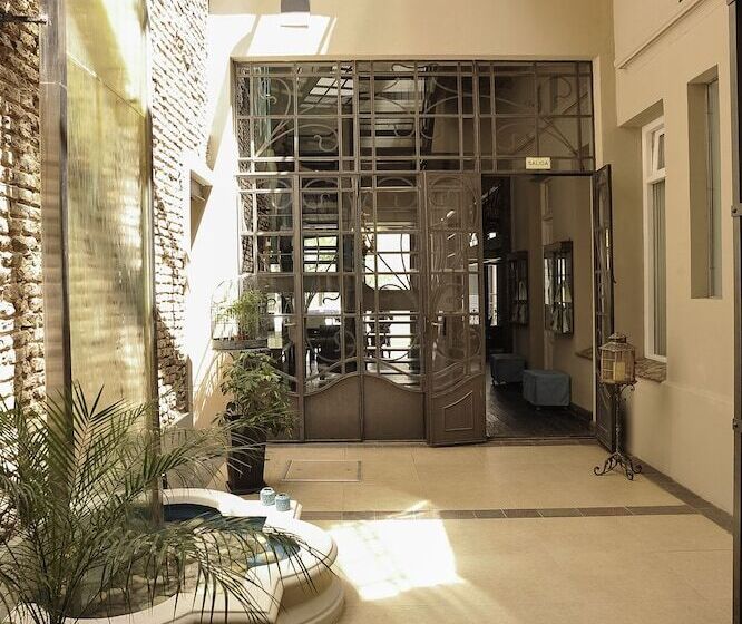 سوییت سوپریور, San Telmo Suites