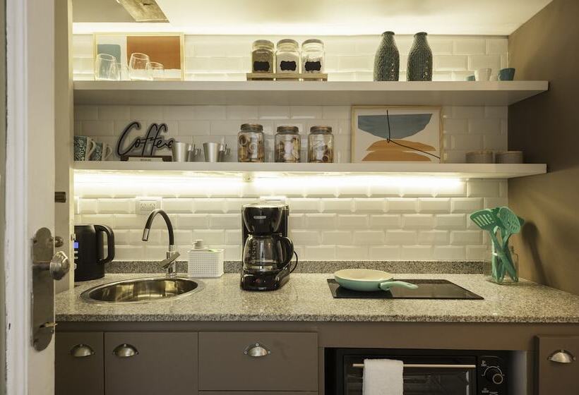 سوییت سوپریور, San Telmo Suites