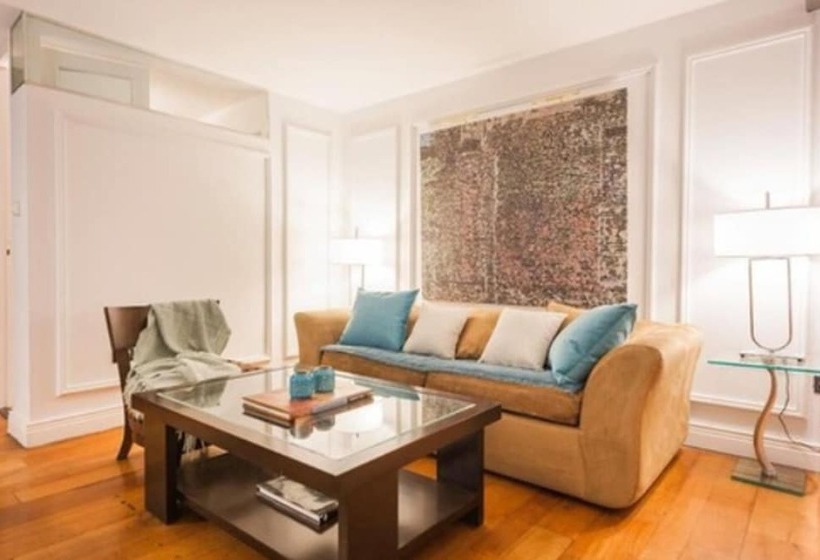 سوییت سوپریور, San Telmo Suites